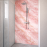 Panneau de douche motif marbre rose gold avec fines veines mise en situation
